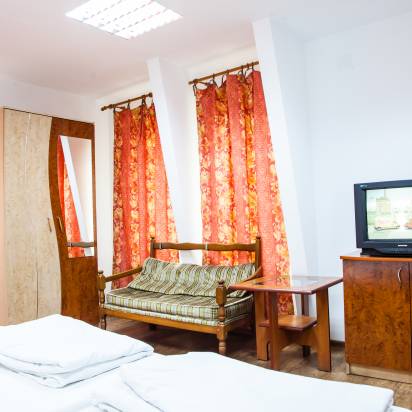 IMG_7015.jpg Cazare Pensiunea Casa Românească Târgoviște